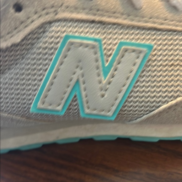 New Balance Gray and Green Retro Sneakers - Picture 2 of 7